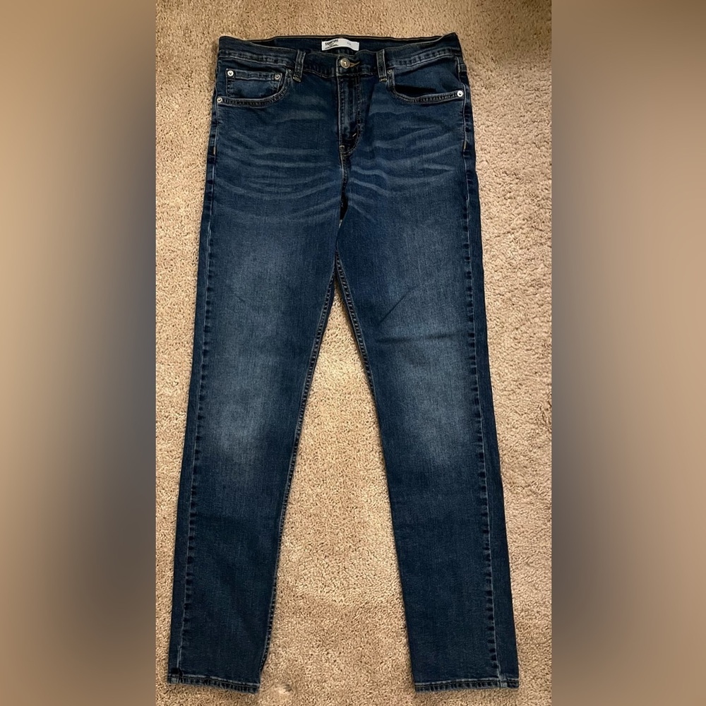 Levi’s Signature Gold Jeans Men’s Size 32x34 Slim Fit